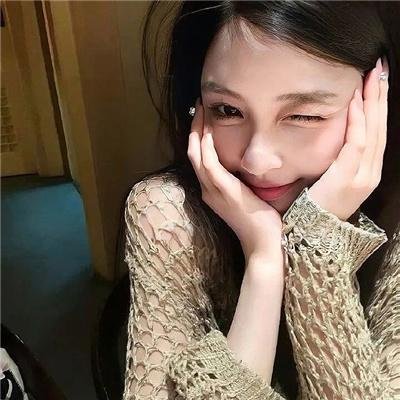 府上娶了个锦鲤新娘